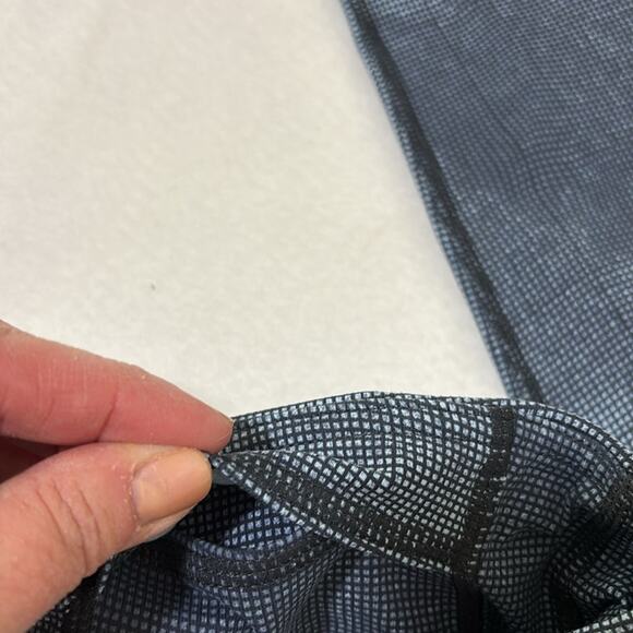 Bench women’s workout leggings UPF 40+ reflective feature blue size small Lycra - Picture 7 of 8